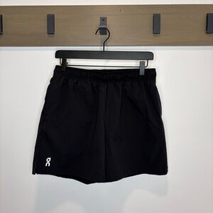 On Running Athletic Performance Run On Clouds 5” Core Shorts - Size Small
